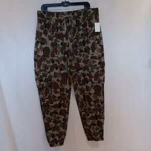 Foot Locker NWT Mens XL Cargo Jogger Pants Camoflage Print Pockets Streetwear